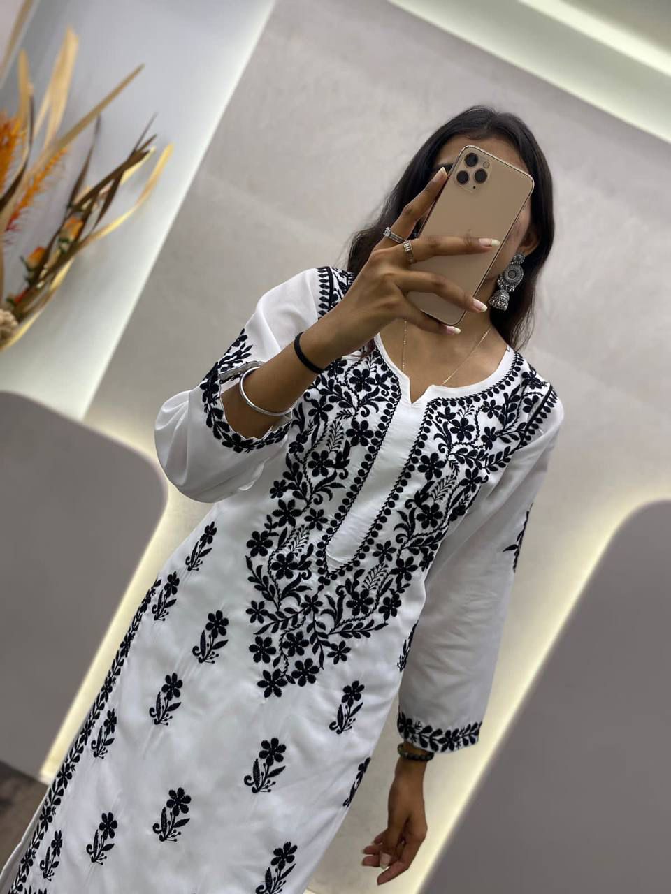 White Lucknowi suit with black embroidery 2 Piece Set for Women Pakisthani suit women